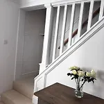 3-bed, With Parking, Walk To Pubs, Shops & Trails * Guisborough